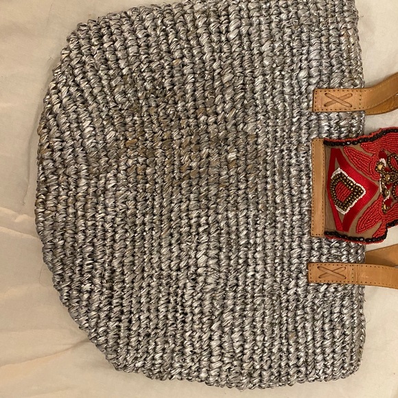 Beautifully Hand crafted Silver Tote from Bali - Picture 3 of 8